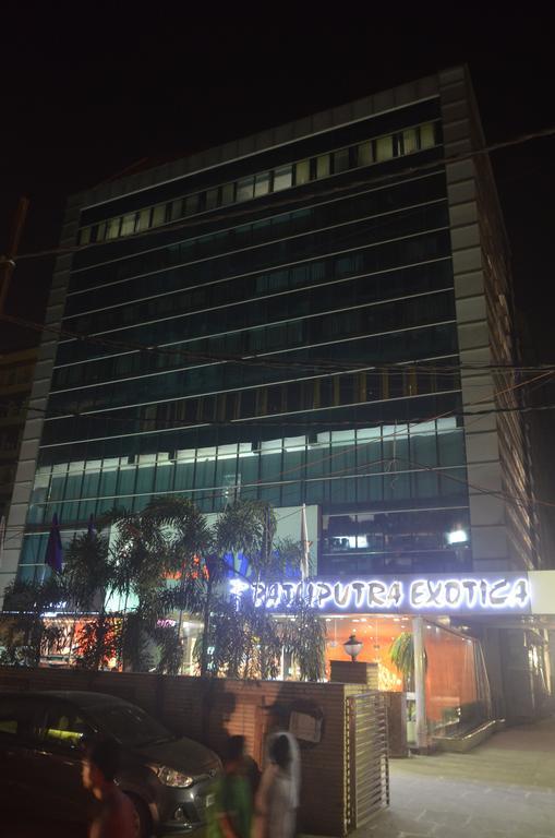 Hotel Patliputra Exotica Patna  Extérieur photo