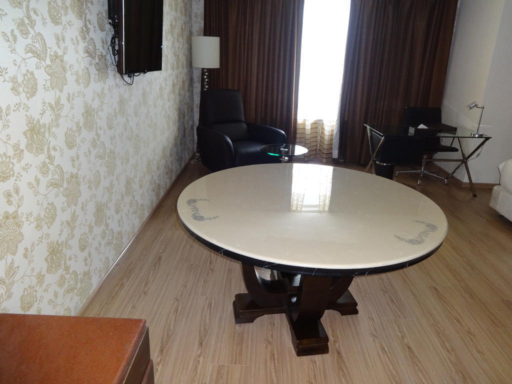 Hotel Patliputra Exotica Patna  Extérieur photo