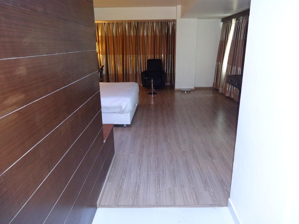 Hotel Patliputra Exotica Patna  Extérieur photo