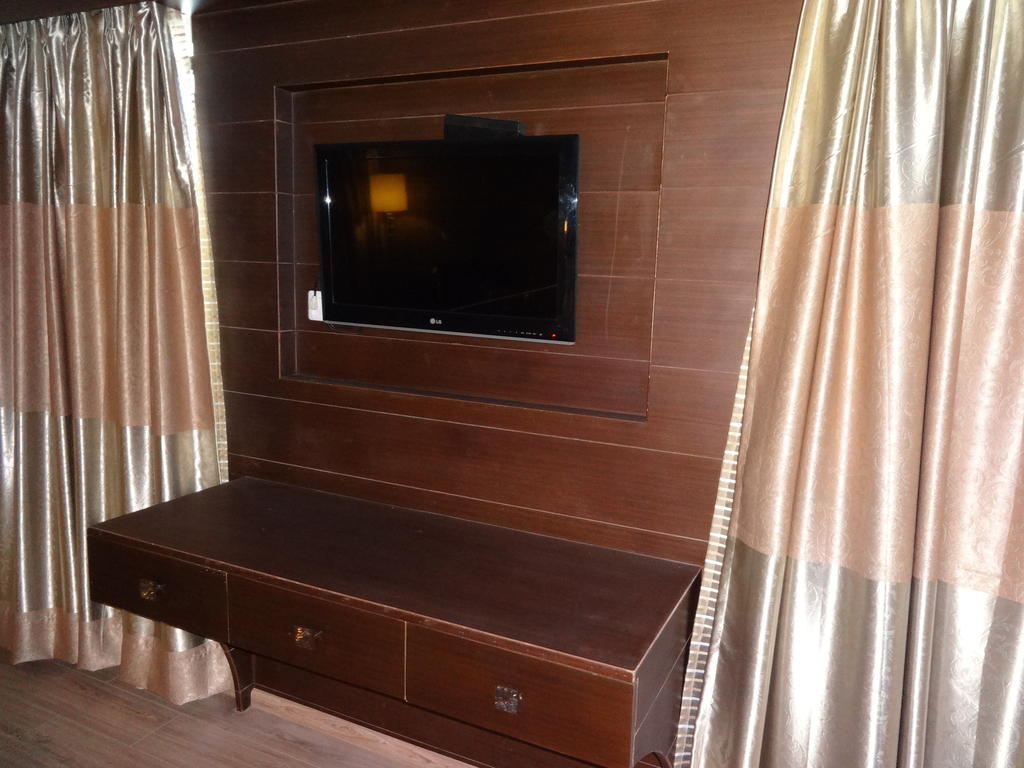 Hotel Patliputra Exotica Patna  Extérieur photo